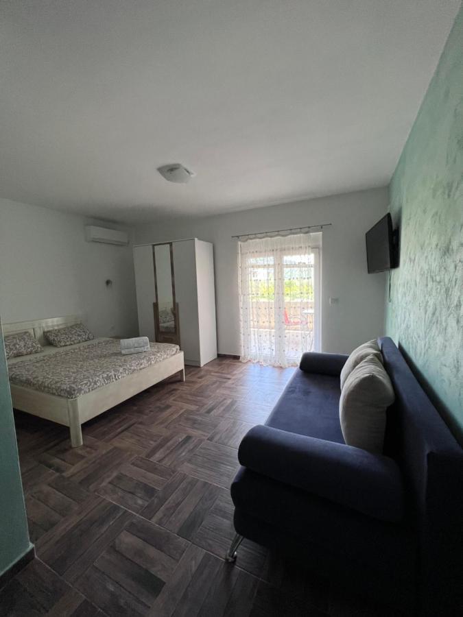 Apartmani Vivami Budva Zewnętrze zdjęcie