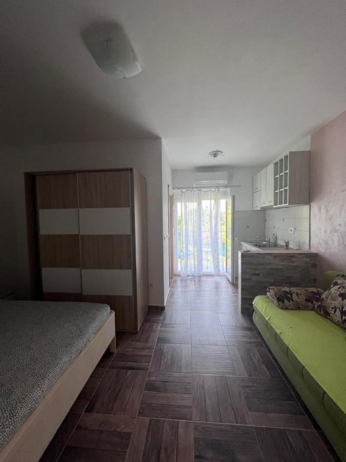 Apartmani Vivami Budva Zewnętrze zdjęcie