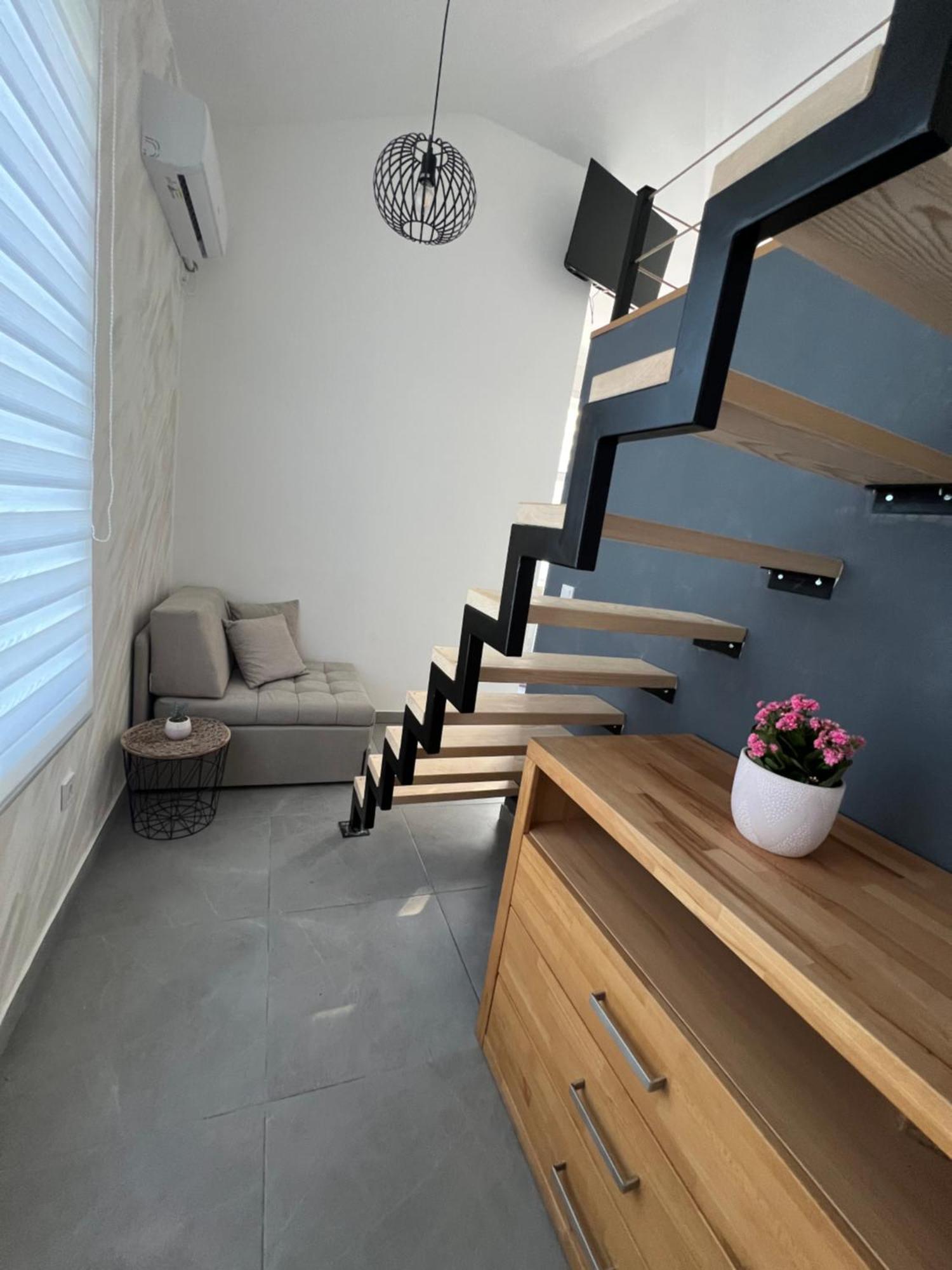 Apartmani Vivami Budva Zewnętrze zdjęcie